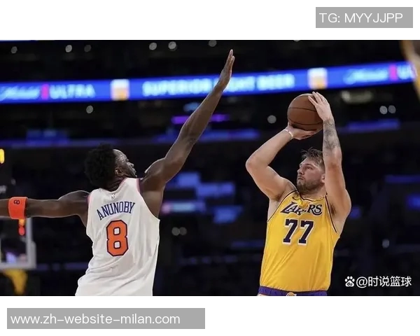 尼克斯与湖人精彩对决全场录像回放及赛后分析分享